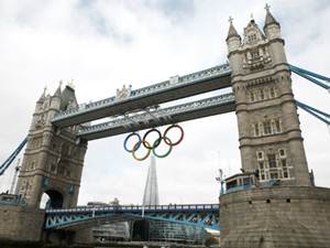 Cerimônia de abertura das Olimpíadas - Quatro atletas vão desfilar com a bandeira do COI na abertura