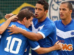 Brasileirão 2012: Cruzeiro deve voltar a campo com mesmo time que venceu o Palmeiras