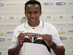 Brasileirão 2012: Paulo Assunção está fora do jogo do São Paulo contra o Sport