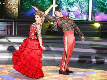 Dança dos Famosos: Por um décimo Rodrigo Simas está na frente de Claudia Ohana