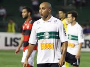 Flamengo e Coritiba - rubro-negro perde quinto jogo seguido no Paraná