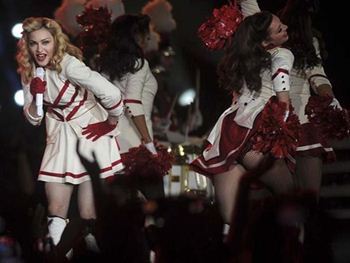 Show de Madonna empolga e leva 67 mil pessoas à apresentação