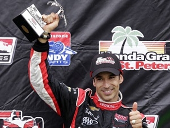 Hélio quer ser o primeiro brasileiro a vencer na Fórmula Indy em São Paulo no domingo