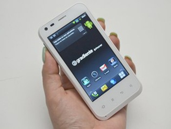 'Iphone' da Gradiente será lançado em outubro no Brasil