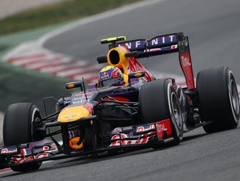 Vettel se destaca e domina treinos livres da Fórmula 1 nesta sexta-feira na Índia