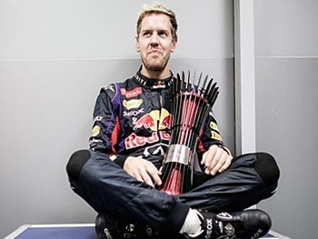 Vettel vence GP da Índia de Fórmula 1 e conquista tetracampeonato mundial