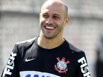 Caso não renove com Corinthians, Alessandro não descarta aposentadoria