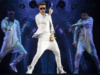 Ingressos para turnê de Justin Bieber encalham na Austrália depois de polêmicas