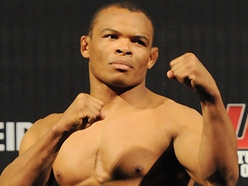 MMA: UFC de Jaraguá terá Massaranduba contra Jesse Ronson