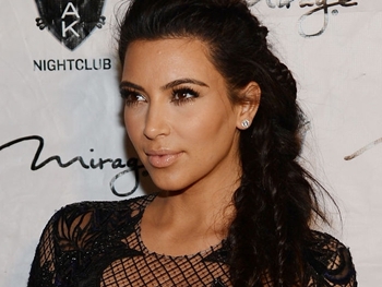 Kim Kardashian poderá se chamar Kim West após casamento