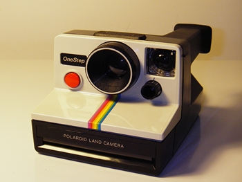 Polaroid organiza câmera com Android que estampa fotografias no instante