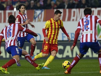 Por liderança, Atlético de Madrid e Barcelona fazem ‘jogo do ano’ no Vicente Calderón