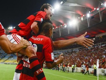 Flamengo 3 x 1 Emelec