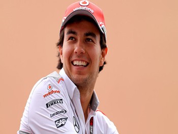 Sérgio Pérez inicia semana com primeira posição nos testes no Bahrein