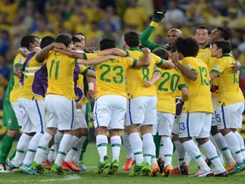 Mesmo sem entrar em campo, Brasil ganha posições no ranking da FIFA