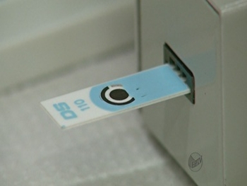 Sensor brasileiro reduz tempo de diagnóstico da hepatite C de 20 dias para 6 minutos