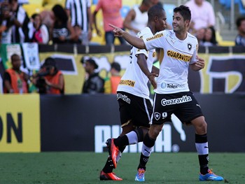 Glorioso tenta manter a ponta do Grupo 2 da Libertadores 2014