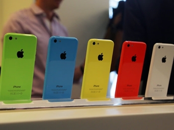 Apple diminui preço do iPhone 5C e aposenta iPad 2