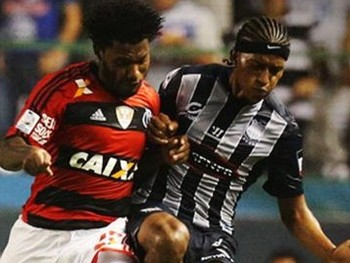 Emelec 1 x 2 Flamengo: Rubro-Negro vence fora de casa e segue na briga para próxima fase da Libertadores 2014