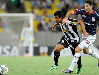 San Lorenzo x Botafogo: Glorioso tenta segurar time argentino para avançar na Libertadores 2014