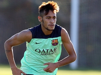 Neymar acelera recuperação para defender Barça no clássico com o Atlético de Madrid