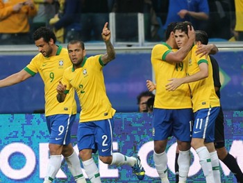 Fifa faz exame antidoping surpresa nos jogadores da Seleção Brasileira