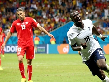 Suíça 2 x 5 França: Bleus decidem no primeiro tempo, goleiam e lideram o Grupo E da Copa do Mundo 2014
